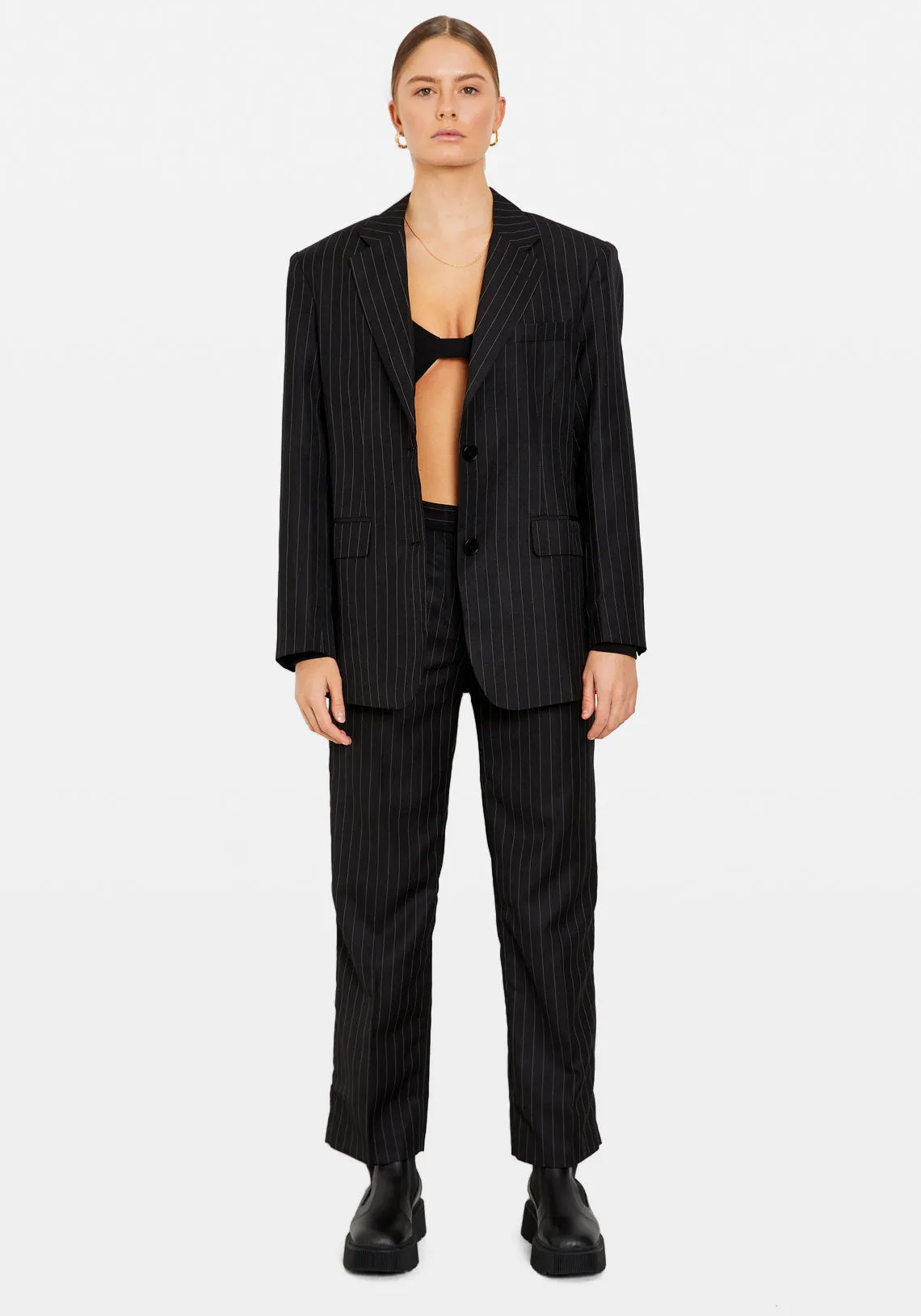 002 BLAZER BLACK PINSTRIPE