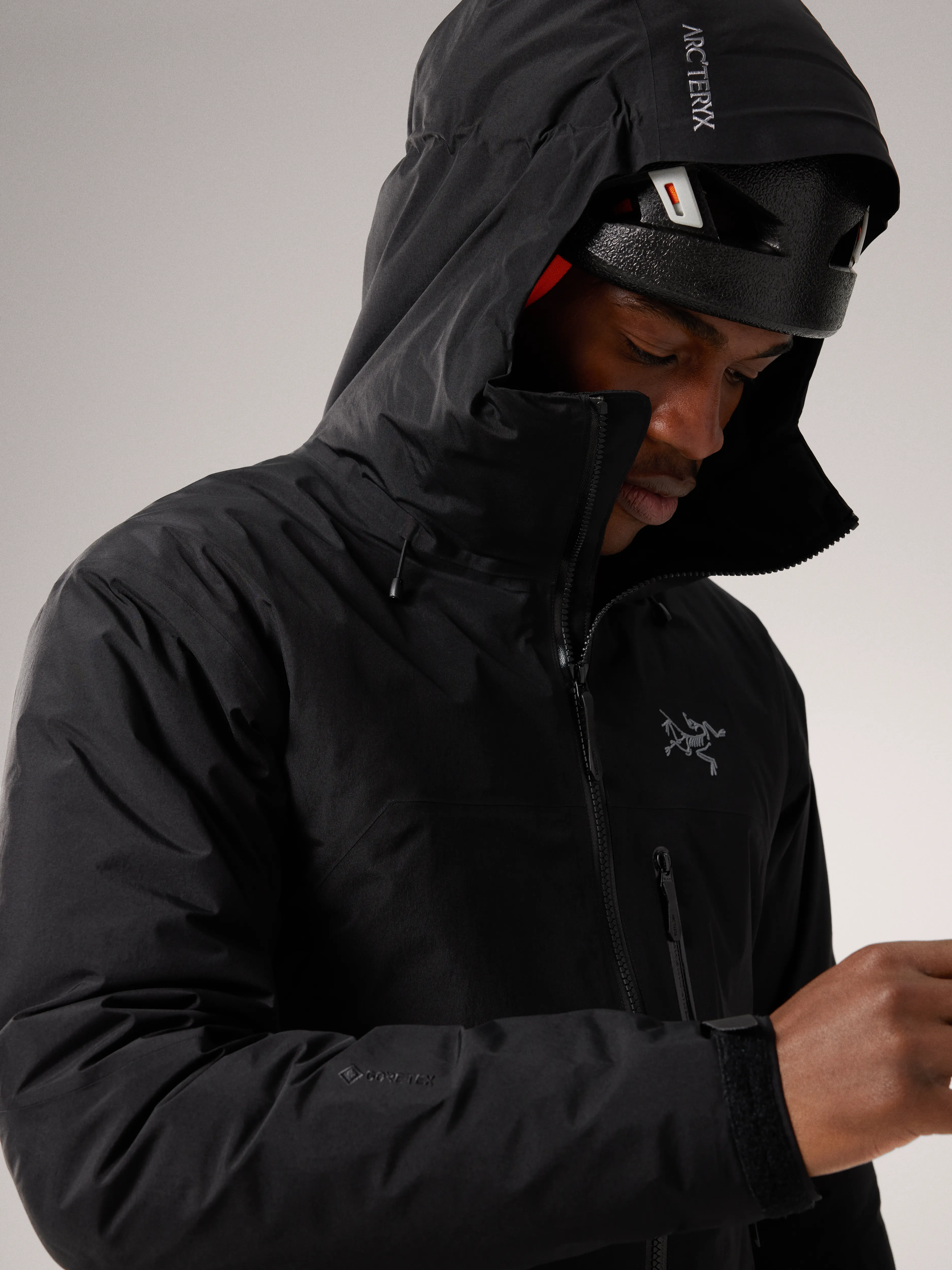 Arc&#x27;teryx Men&#x27;s Beta Insulated Jacket Black | Buy Arc&#x27;teryx Men&#x27;s Beta Insulated Jacket Black here | Outnorth