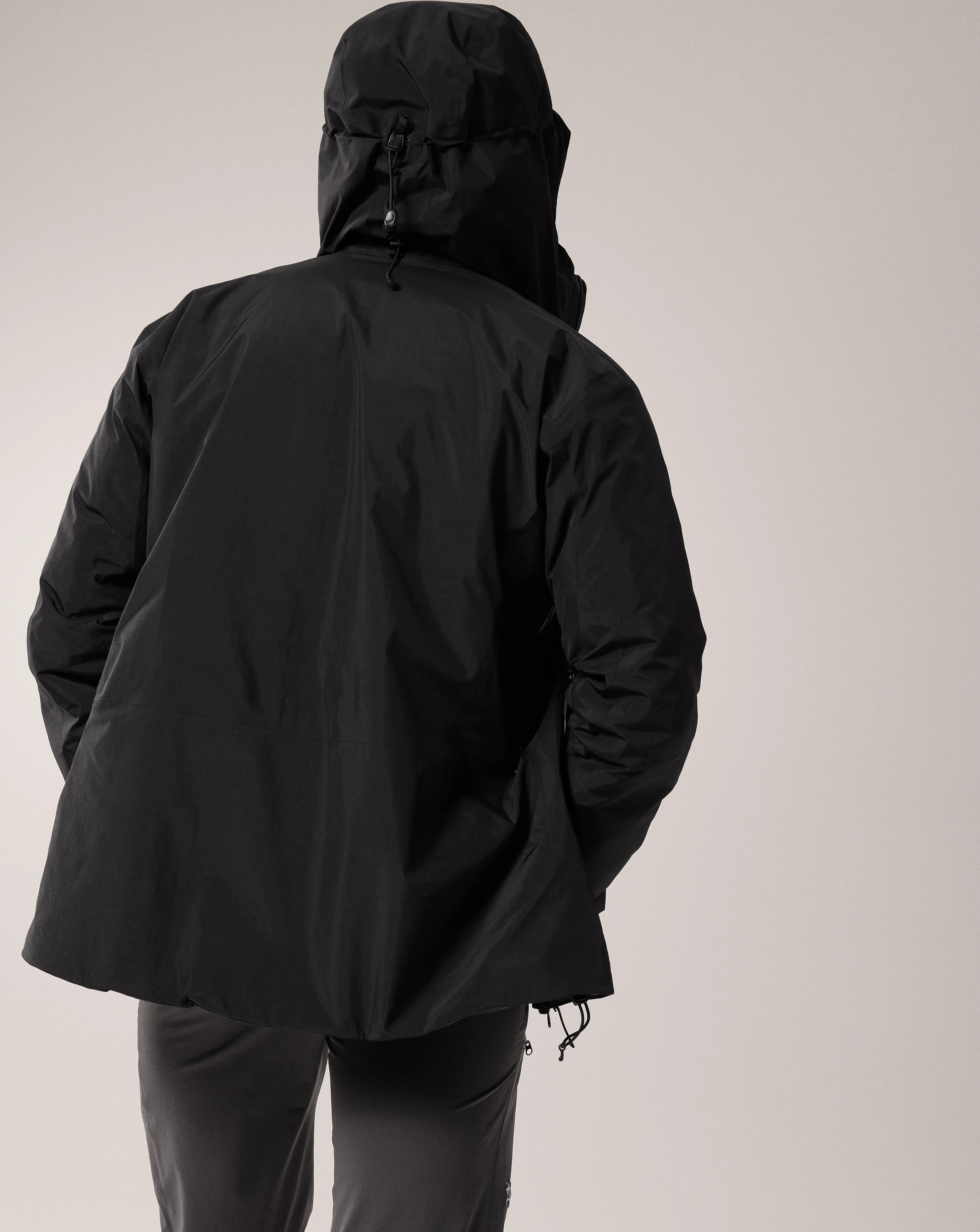 Arc&#x27;teryx Men&#x27;s Beta Insulated Jacket Black | Buy Arc&#x27;teryx Men&#x27;s Beta Insulated Jacket Black here | Outnorth