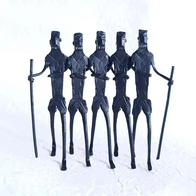 Bastar Handmade Wrought Iron Dancing Tribals (Set of 2)