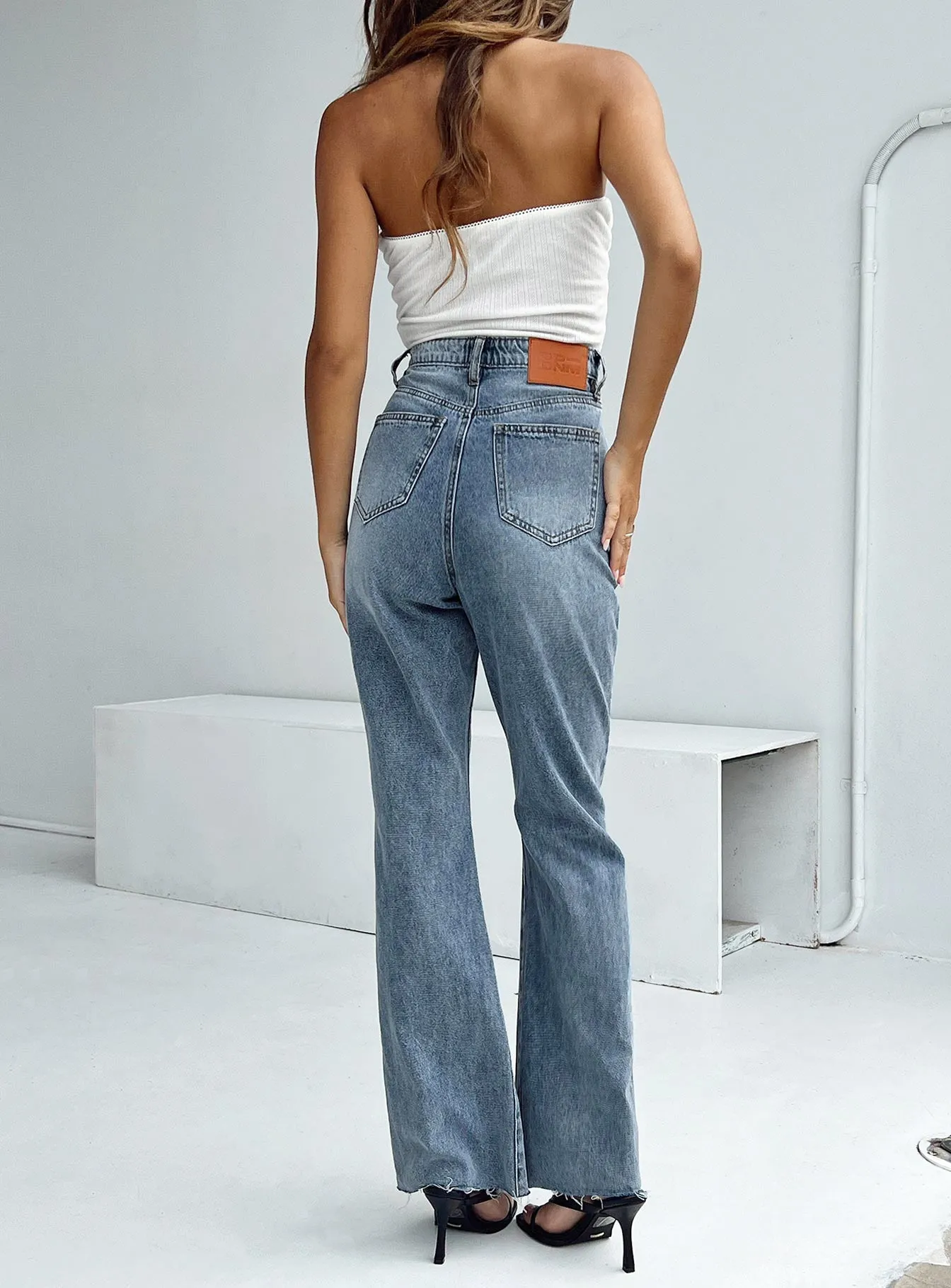 Chandra Flare Jeans Mid Wash Denim