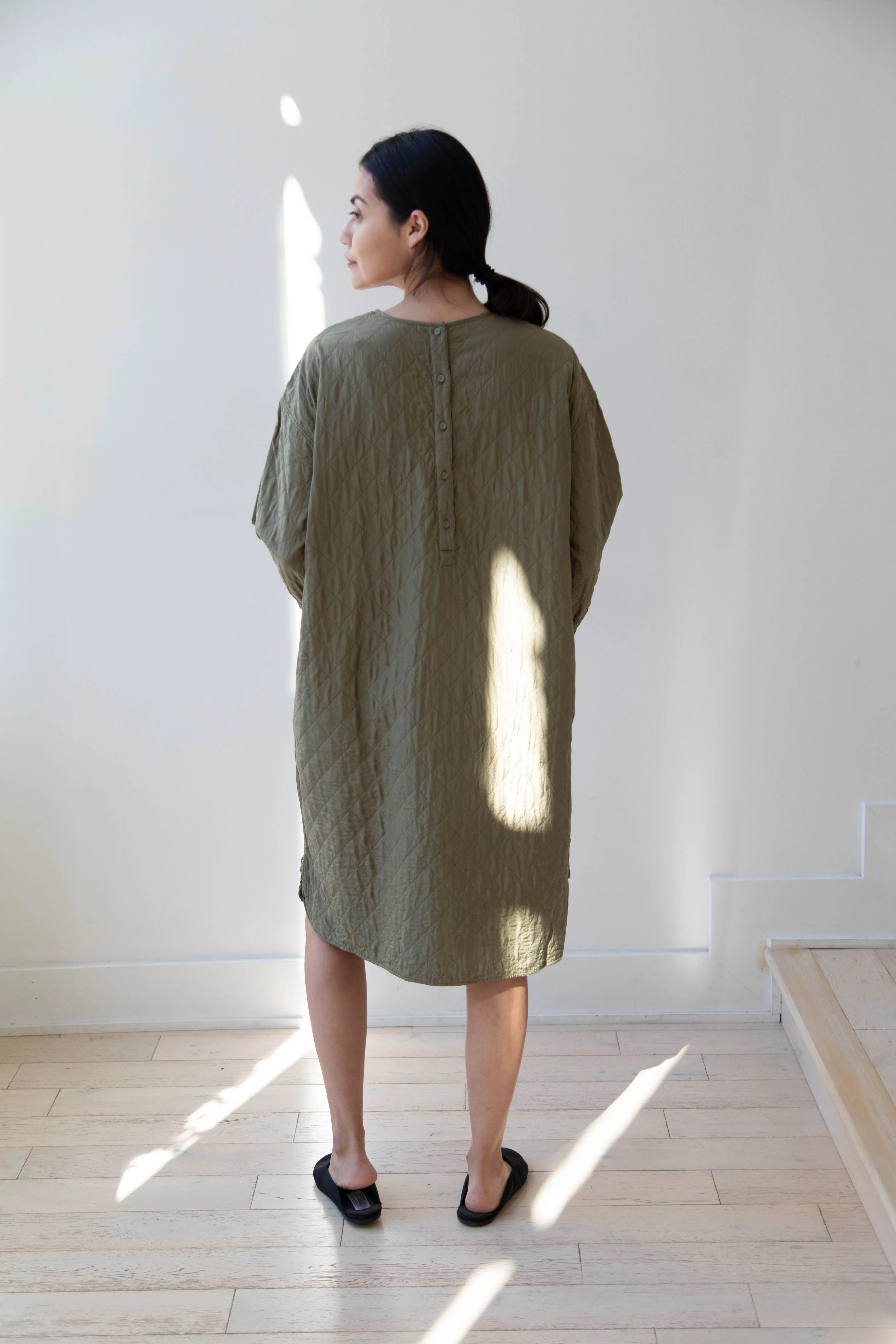 Maison de Soil Silk Crewneck Tunic Dress in Olive