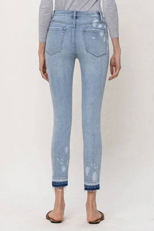 MID RISE CROP SKINNY