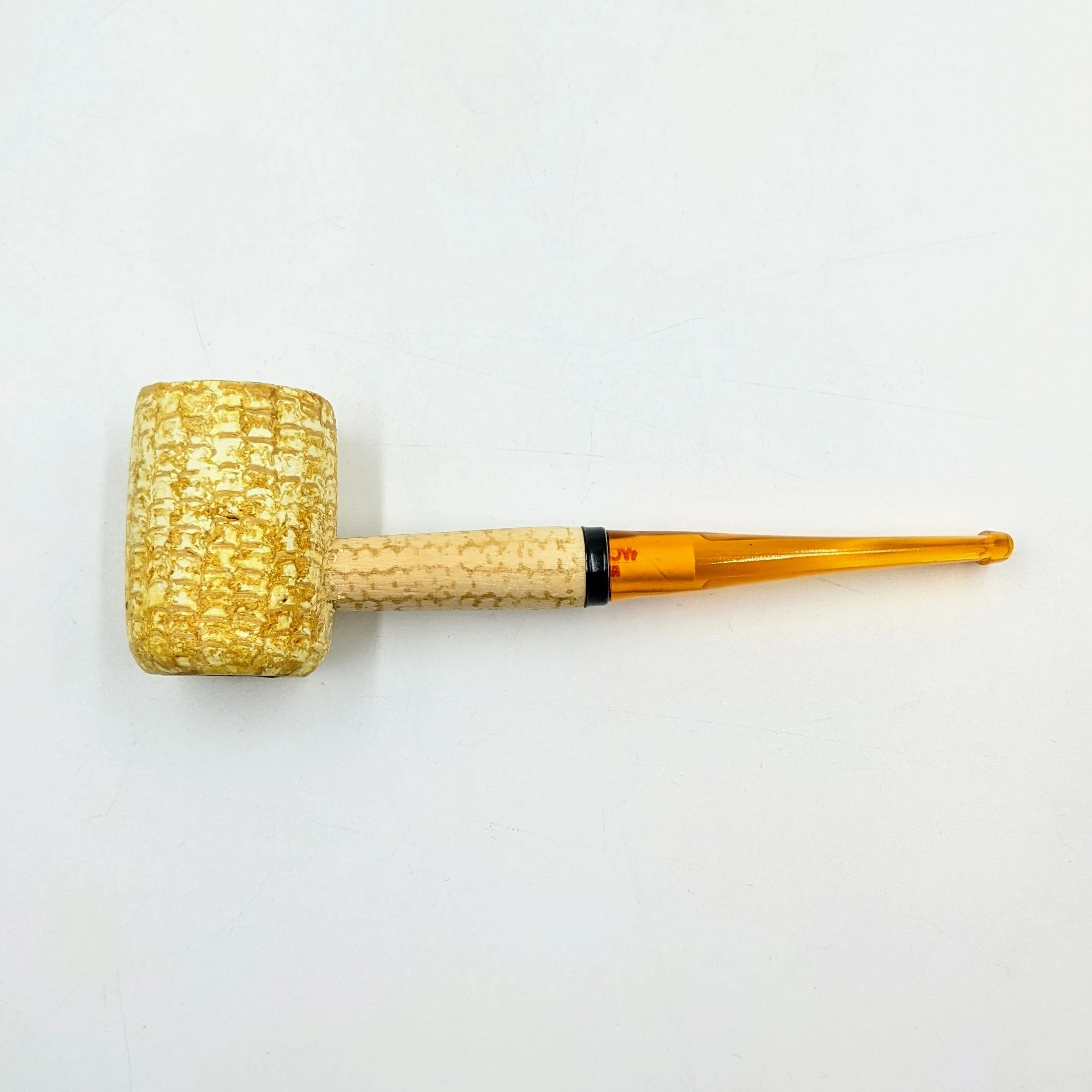 Missouri Meerschaum Corn Cob Pipe. Click here to see Collection!