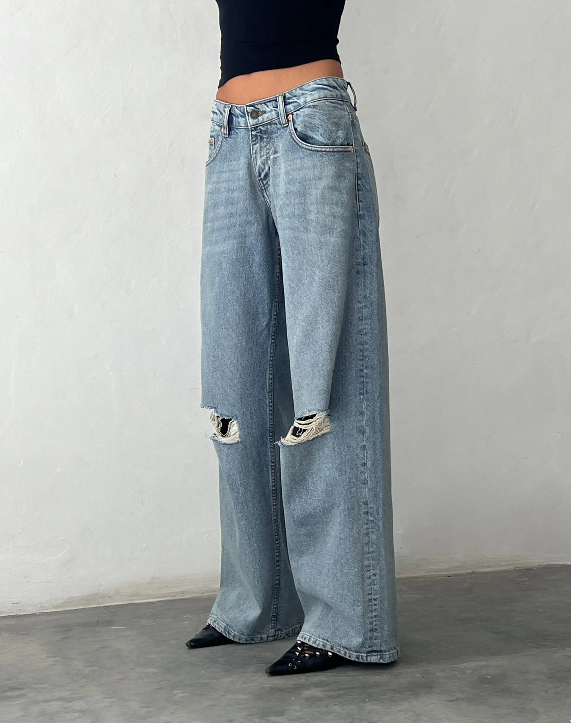 Ripped Roomy Extra Wide Low Rise Jean in Vintage Blue Wash