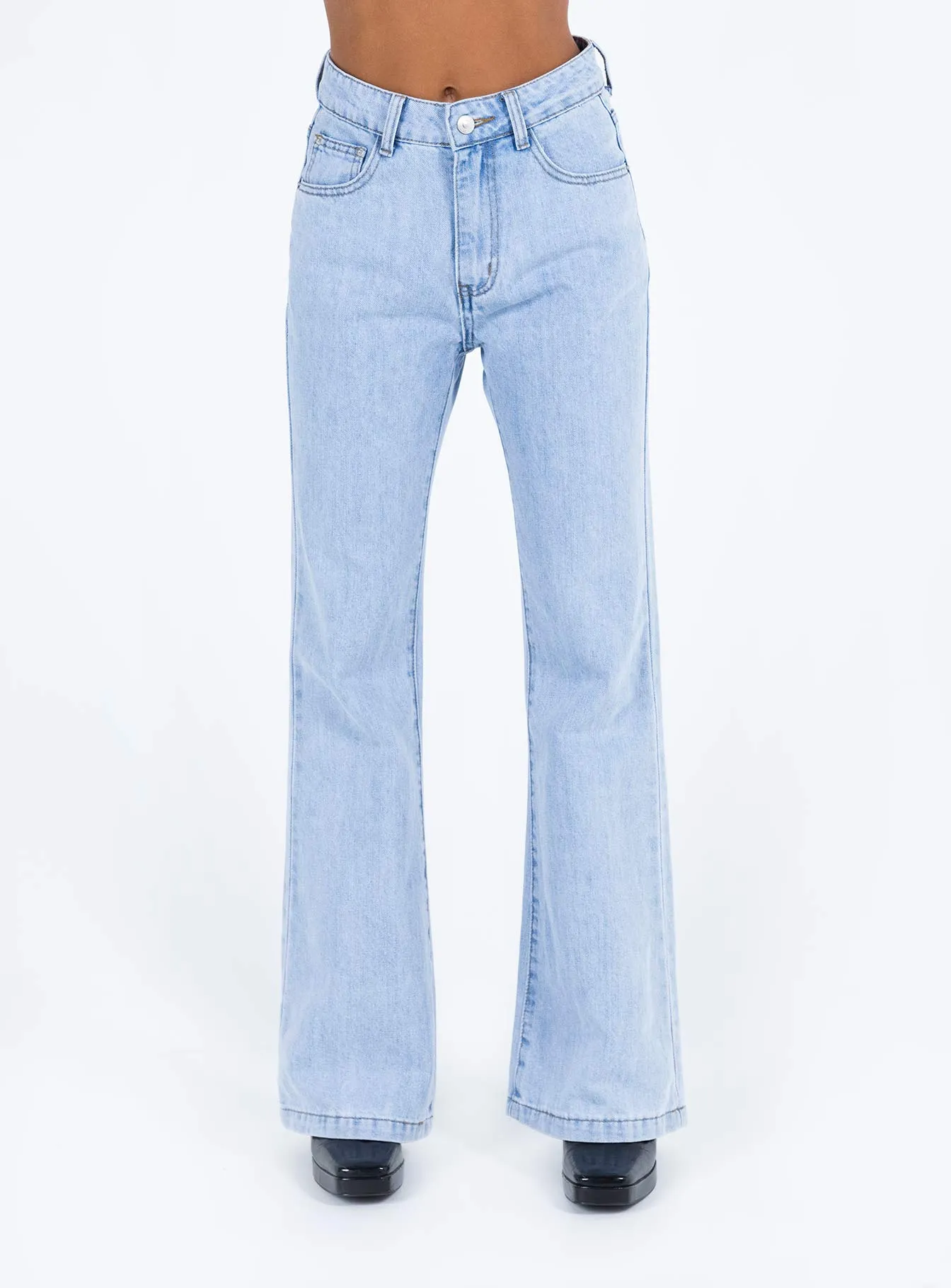 Zelkova Flared Jeans Mid Wash Denim